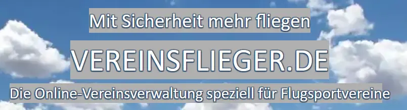 Ein Motorflugzeug vor leicht bewölktem Himmel. Es schleppt ein Banner auf dem steht:
